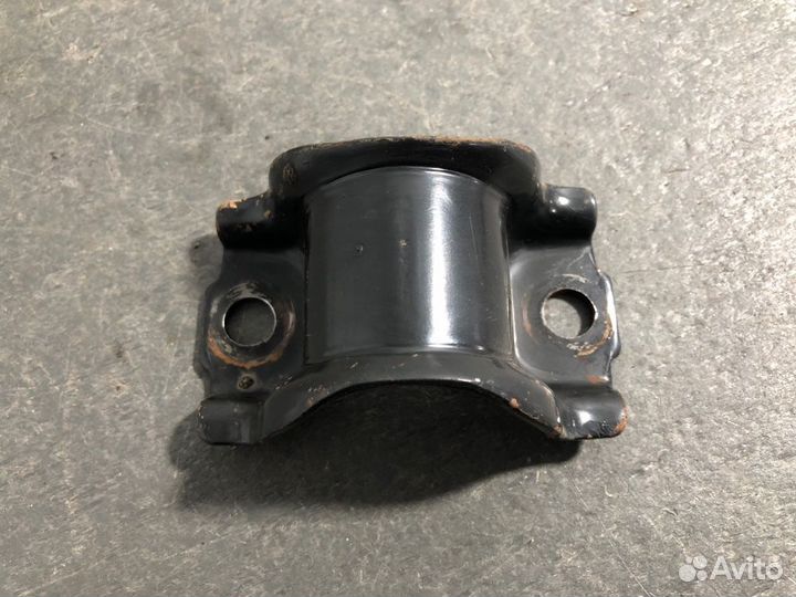 Скоба стабилизатора передняя Chevrolet Rezzo klau