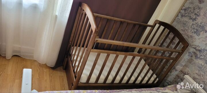 Продаётся детская кроватка