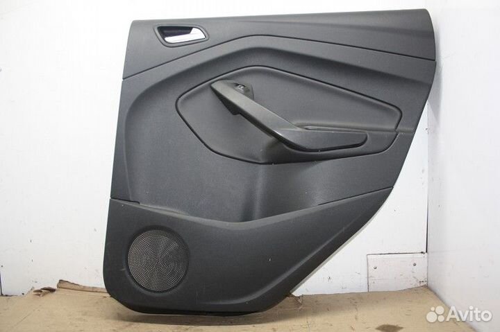 Обшивка двери задней правой ford kuga II 2012