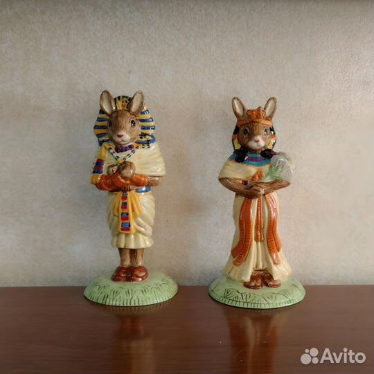 Фарфоровые английские статуэтки Royal Doulton