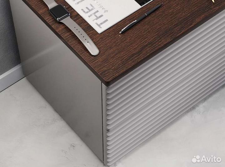 Тумба прикроватная