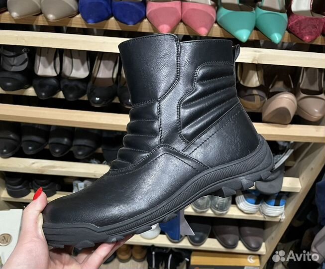 Ботинки новые, 38 размер