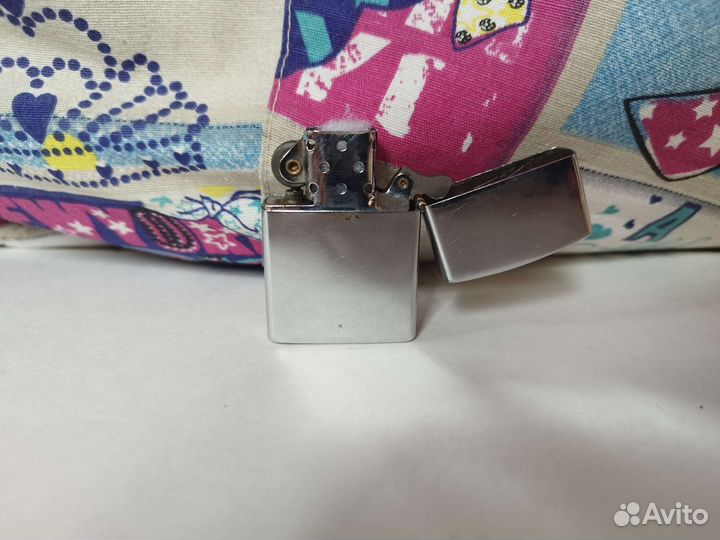 Зажигалка zippo