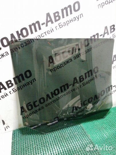 Стекло боковое заднее левое Ford Explorer U502