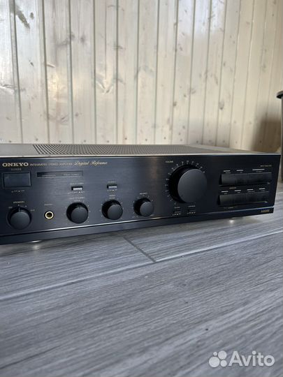 Усилитель onkyo A-812XG japan Интегральный