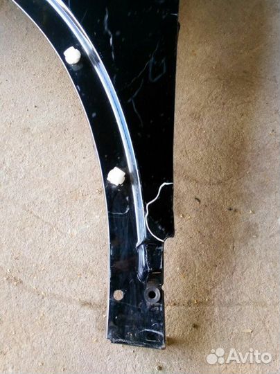 Крыло переднее левое Volkswagen Tiguan 2