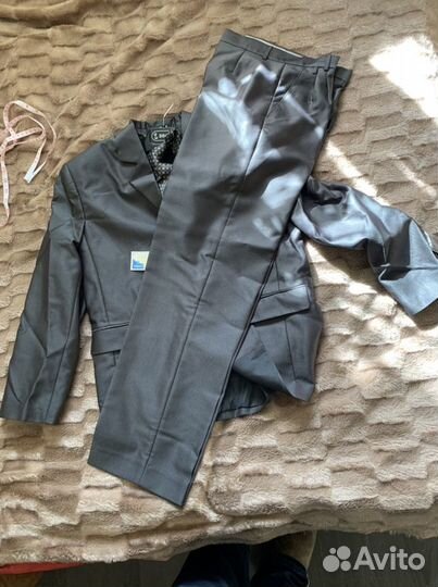 Костюм для мальчика новый