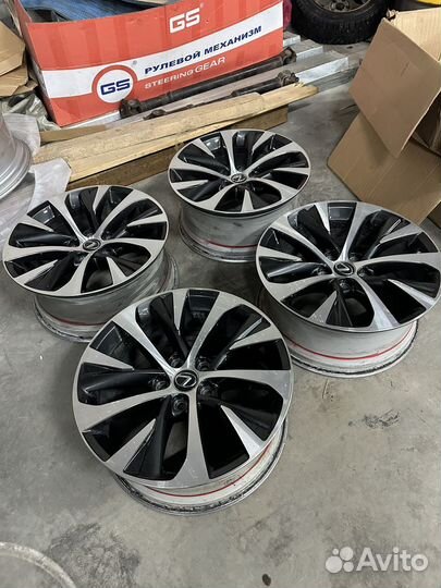 Диски R18 Lexus оригинал