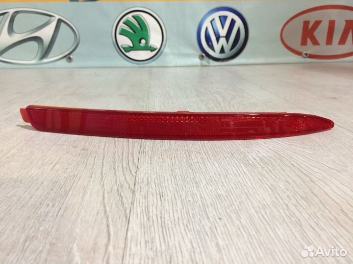 Отражатель бампера задний катафот Октавия А5 Skoda