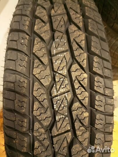 Maxxis Bravo AT-771 215/70 R16 100T