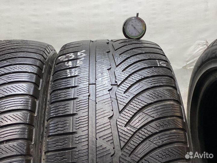 Michelin Pilot Alpin PA4 235/45 R18