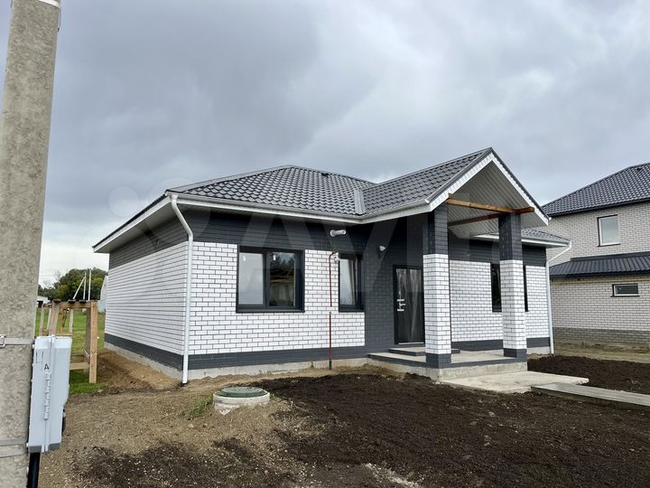 Дом 98,4 м² на участке 8 сот.