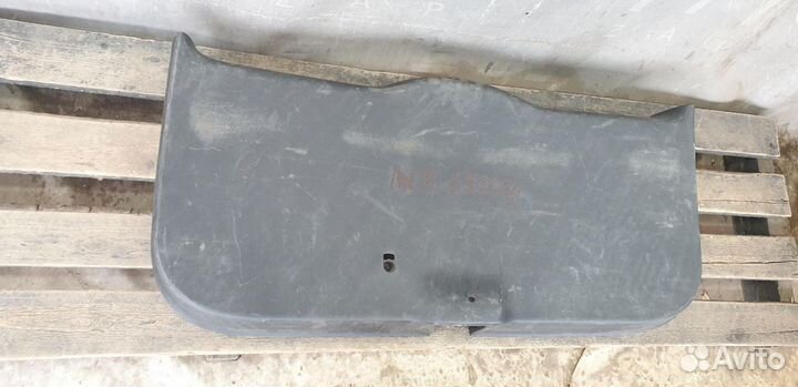 Обшивка крышки багажника Skoda Yeti Б/У Оригинал