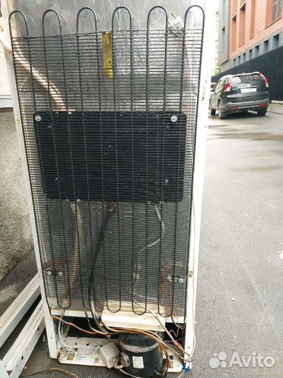 Холодильник бу