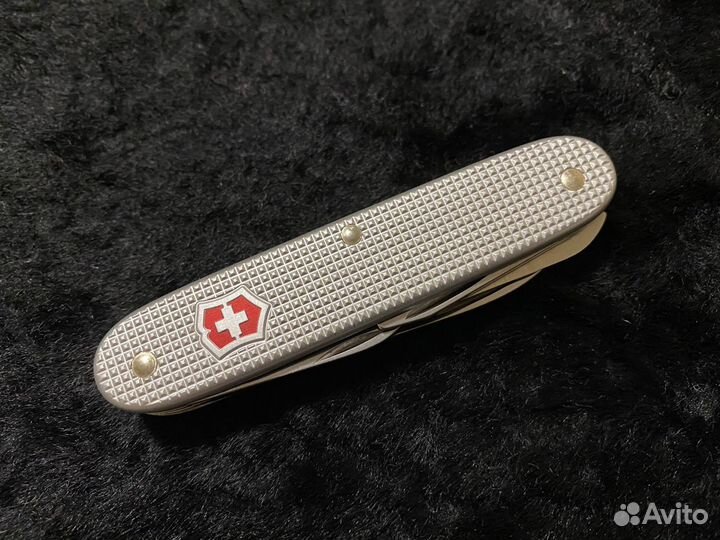 Швейцарский нож Victorinox Pioneer Alox 0.8150.26