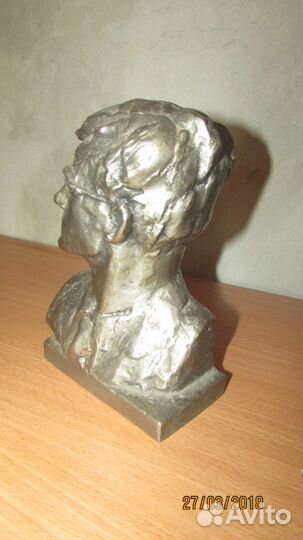 Продам бюст Шостоковича Д.Д.(силумин)