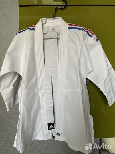 Кимоно Adidas и боксерки Adidas