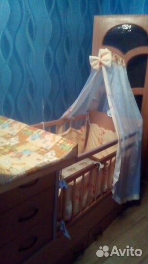 Детская кроватка