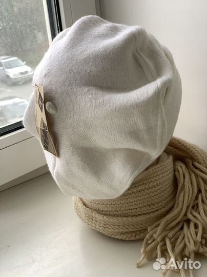 Берет женский