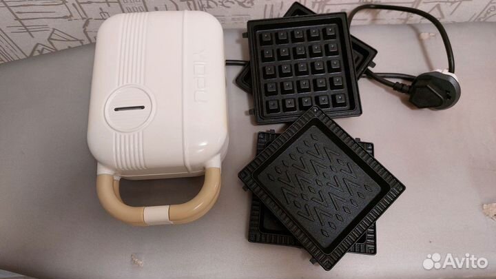 Тостер Вафельница электрическая