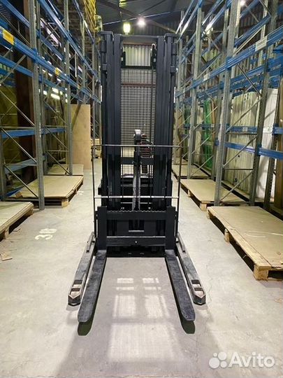 Электроштабелер Китай