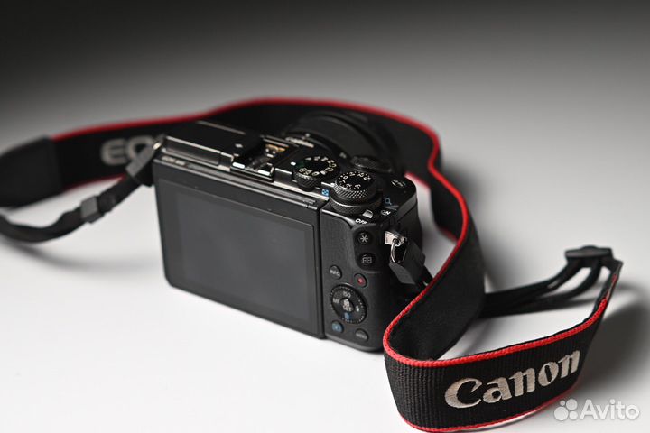 Canon eos m6 + kit 15-45