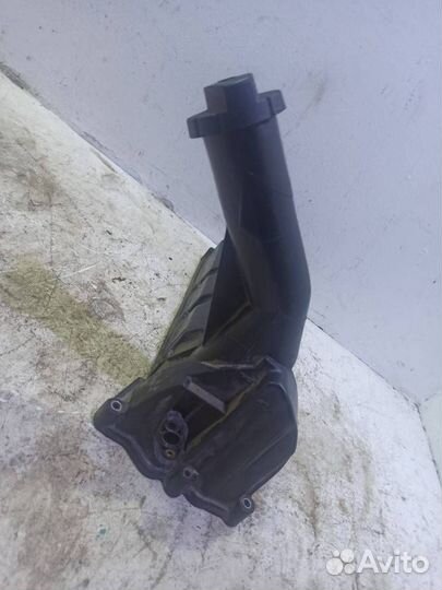 Крышка клапанная Мерседес