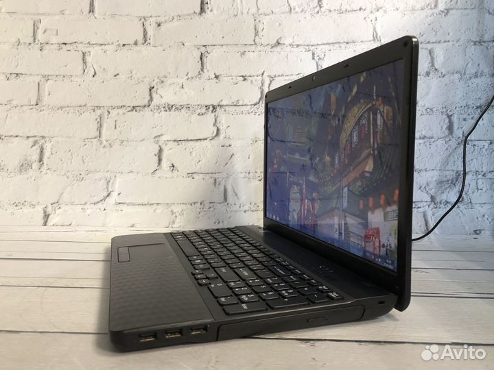 Ноутбук Sony vaio