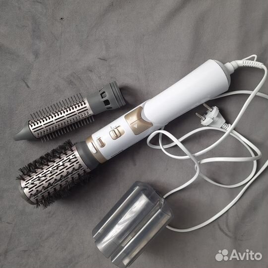 Забронирован. Фен щетка philips