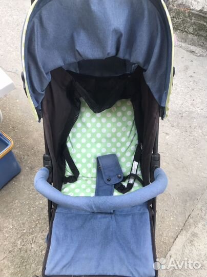 Прогулочная коляска