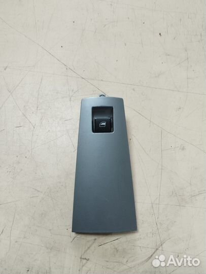 Кнопка стеклоподъёмника передняя правая BMW 7 E65