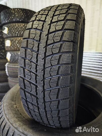 LingLong Green-Max Winter Ice I-15 SUV 225/60 R16 98T