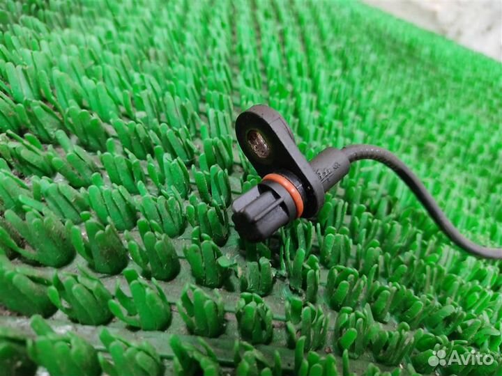 Датчик ABS задний левый Mitsubishi Lancer 10 2010