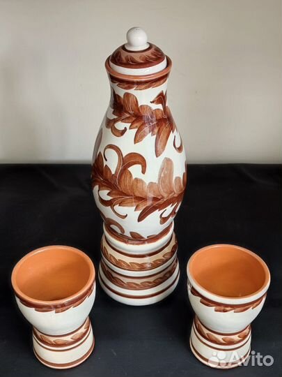 Штоф керамический 28,5 см два стакана 9,8 см