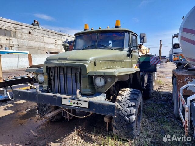 Урал 5757-0000010-04 с полуприцепом, 2005