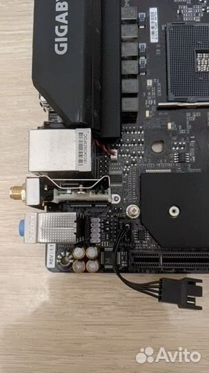 Материнская плата