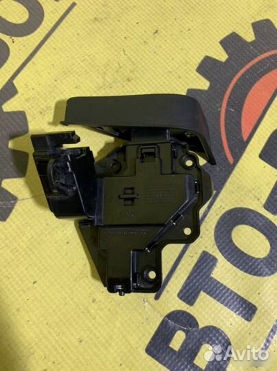 Кнопка бардачка Kia Сeed JD 2012-2015