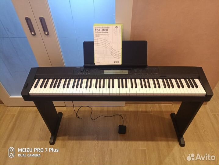 Цифровое пианино Casio CDP 200