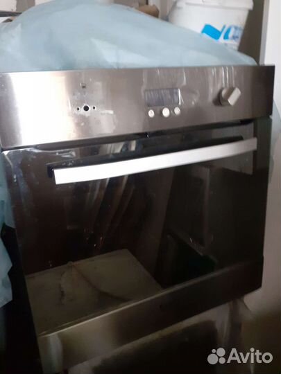 Духовой шкаф бу Hotpoint Ariston