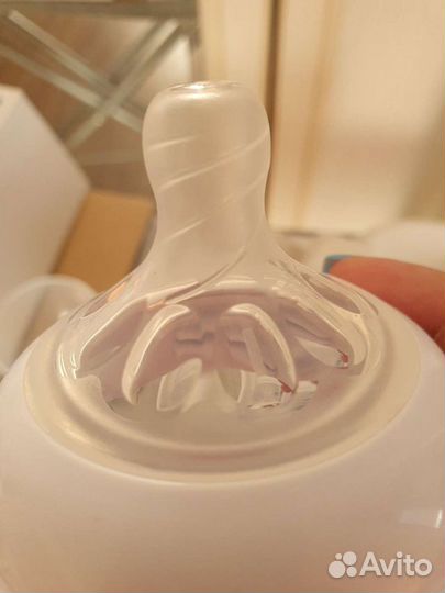 Молокоотсос avent электрический новый