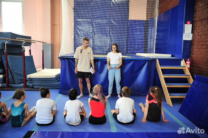 Занятия прыжками на батуте для детей и взрослых в
