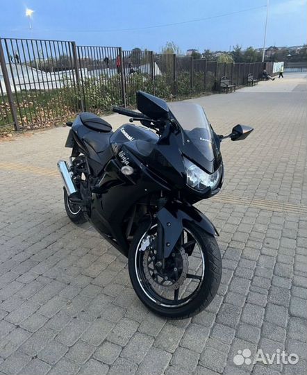 Мотоцикл Kawasaki ninja 250