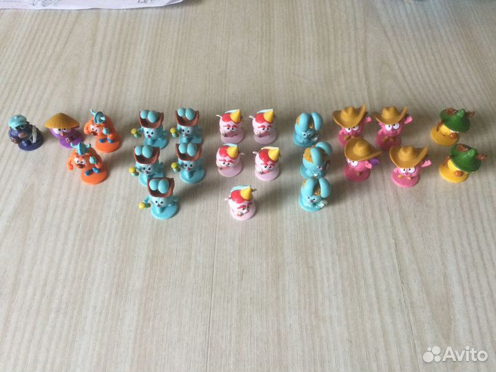 Игрушки Смешарики из киндера