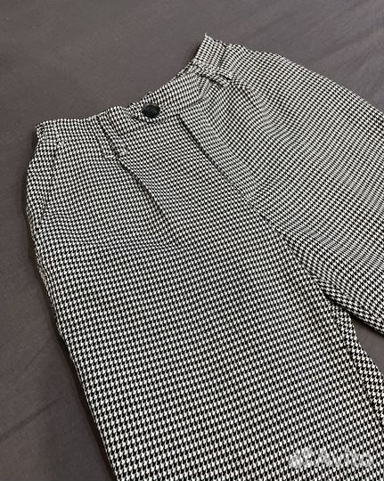 Женские брюки “Bershka” с принтом «Гусиная лапка»