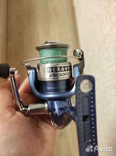 Катушка shimano Nexave 2500FC + шпуля