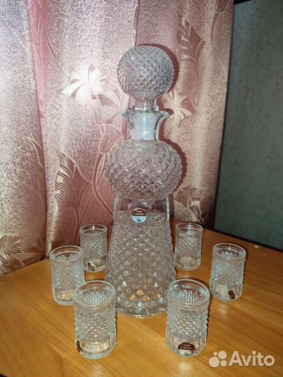 Хрустальный графин с рюмками СССР