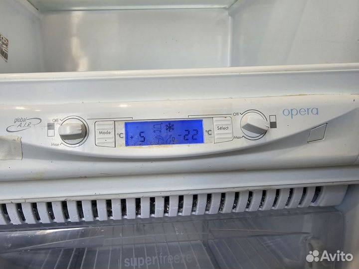 Встраиваемый холодильник hotpoint ariston