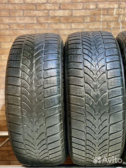 Dunlop SP Winter Sport 4D 225/55 R16