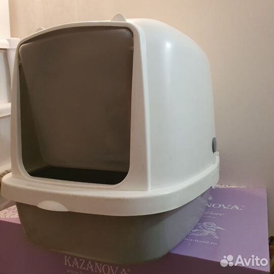 Закрытый лоток для кошек большой