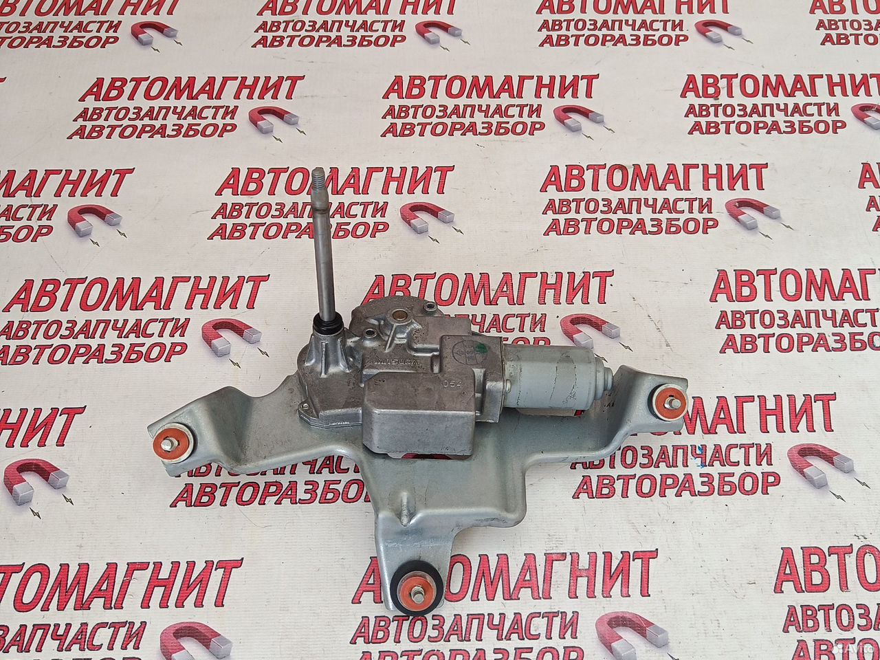 Моторчик заднего дворника Тойота Рав 4 ха50